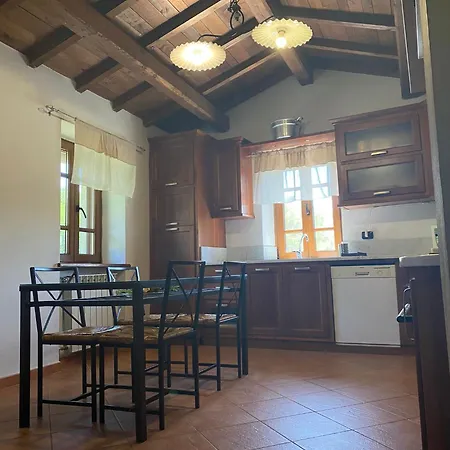 Le Macine Hébergement de vacances Magnano (Tuscany)